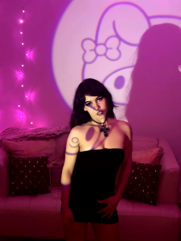 hannahdollas instagram image archive image