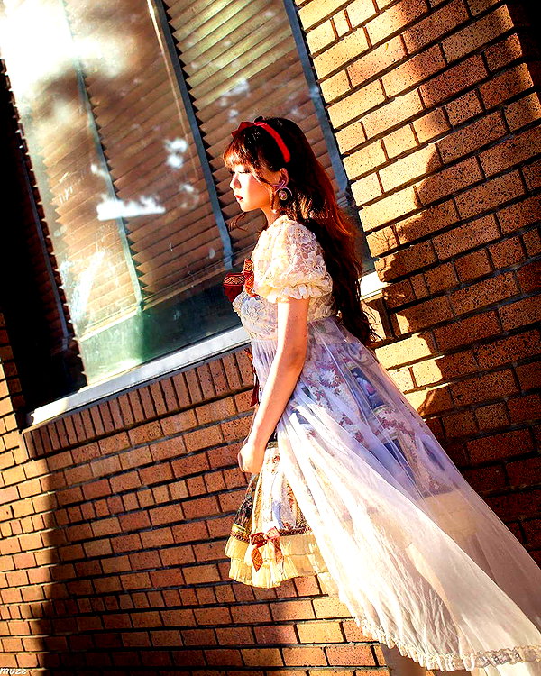 muze instagram image archive image