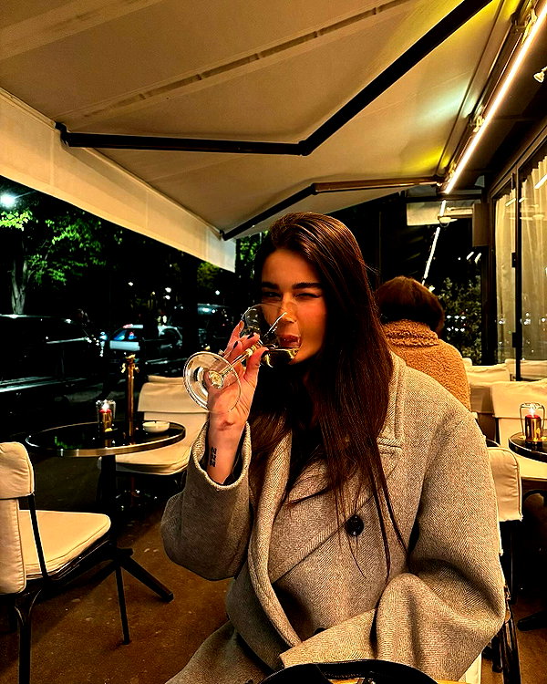 netabar instagram image archive image