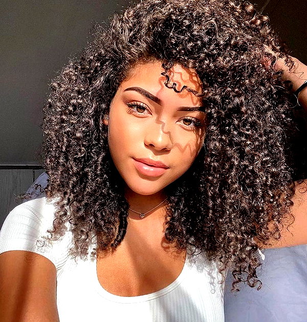 baddiesessence instagram image archive image