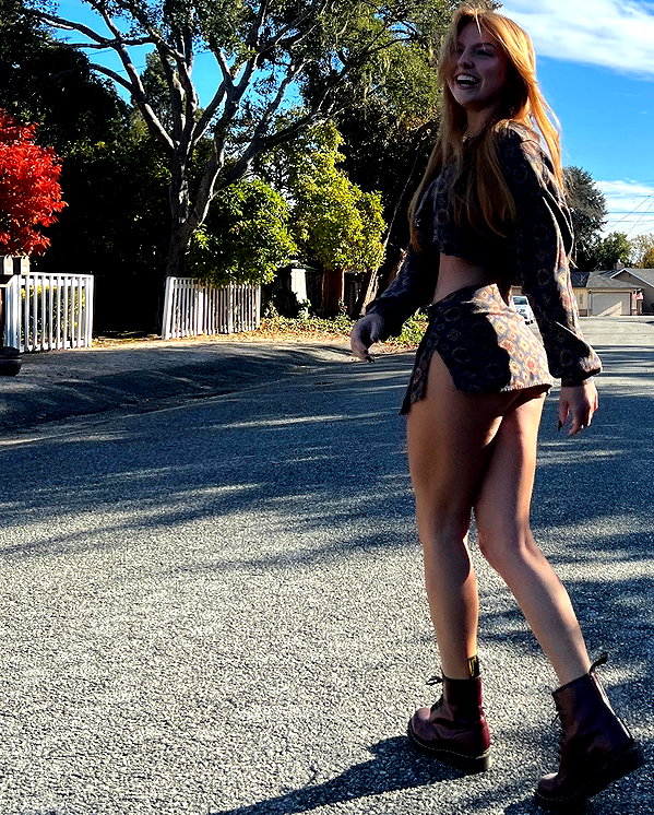 rouxroux.tv instagram image archive image