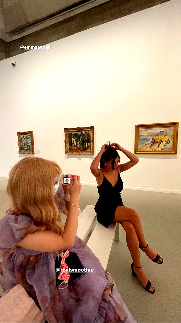 romi_henenson instagram image archive image