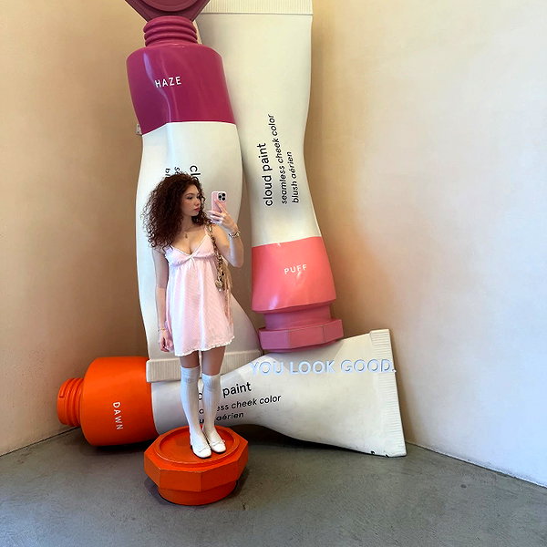 livia._.paige instagram image archive image