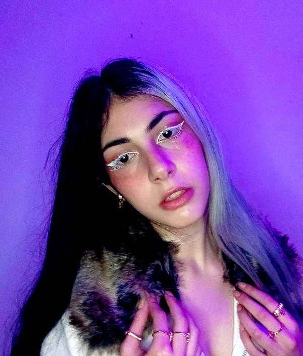 ayash.hila instagram image archive image