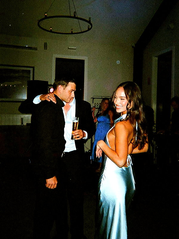 olivia.mathers instagram image archive image