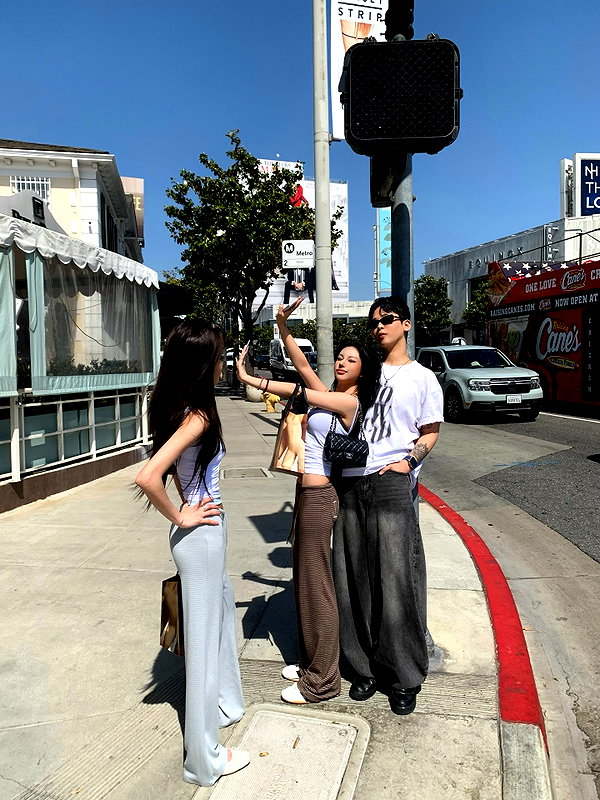 daxbin instagram image archive image