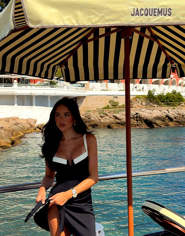zoeliss instagram image archive image