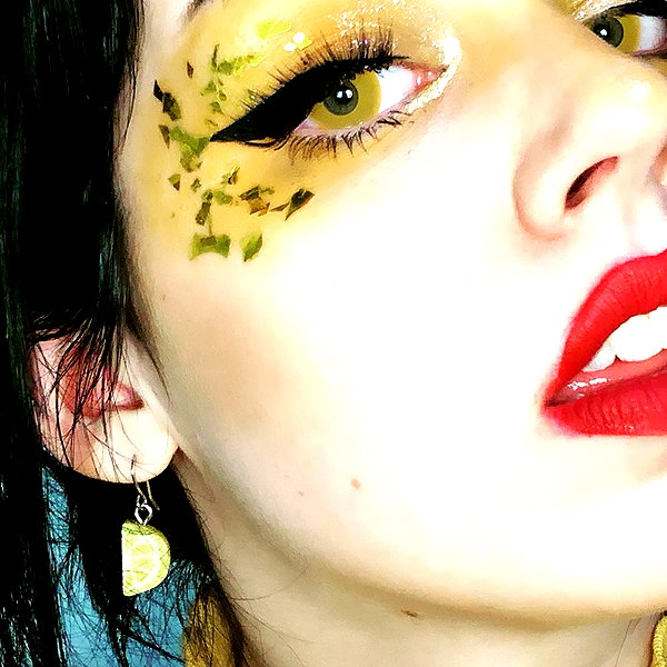yeahimcaroline instagram image archive image