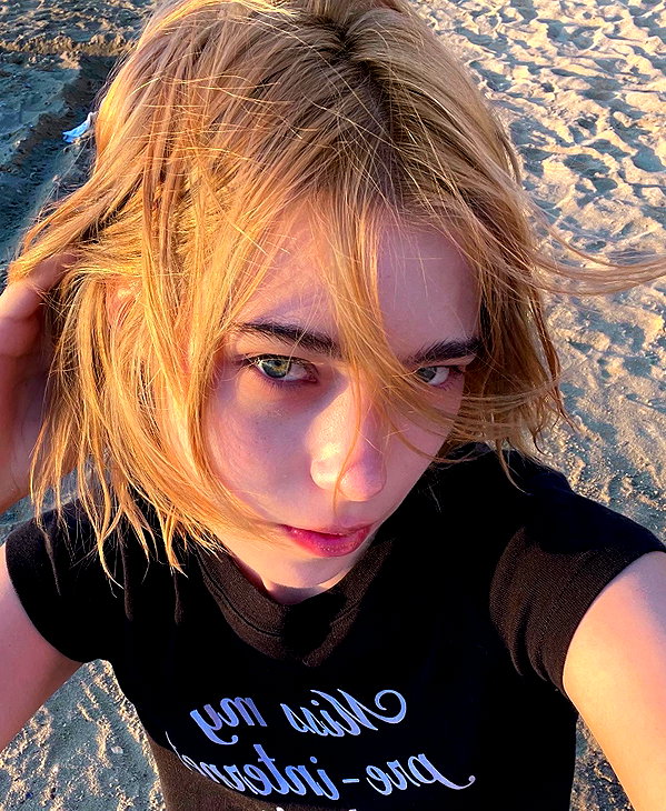 heykrls instagram image archive image