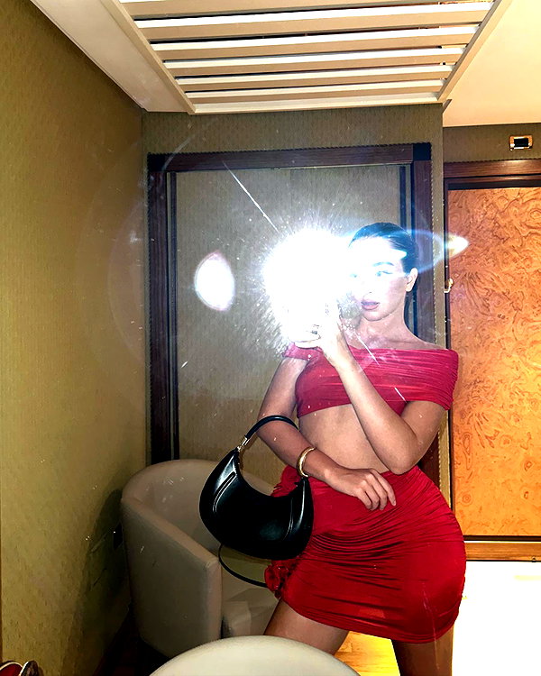 veroni22ka instagram image archive image