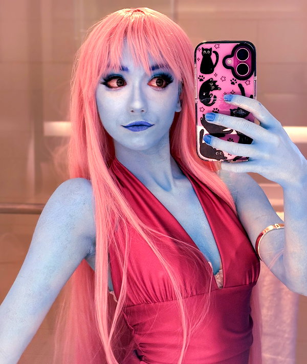 Archived image from @iluvmeww on Instagram