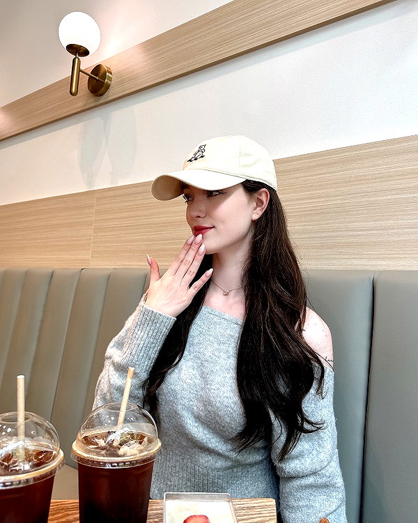 1uvgabi instagram image archive image