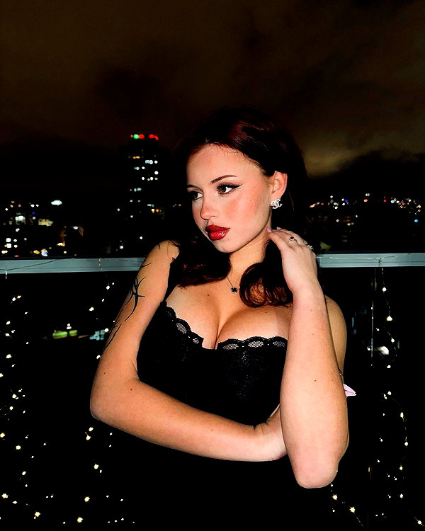 liiza_maarchuk instagram image archive image