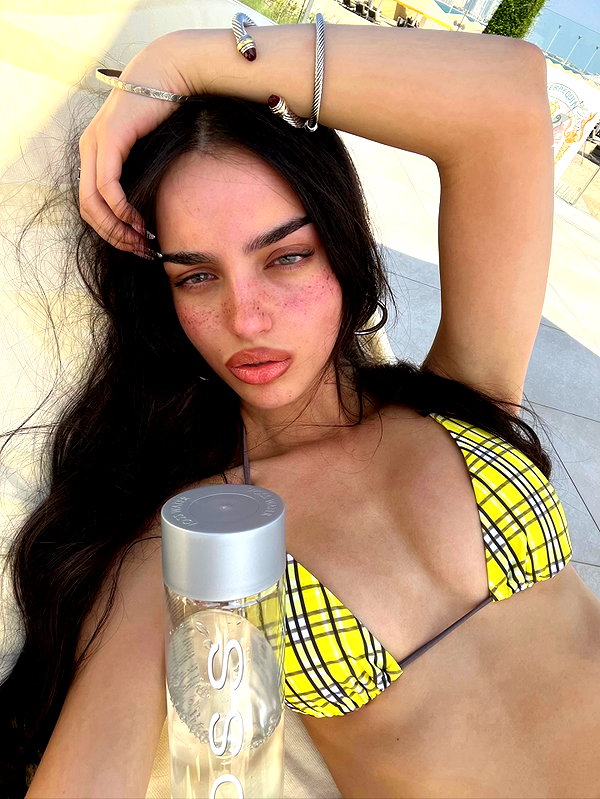 ellachristo instagram image archive image