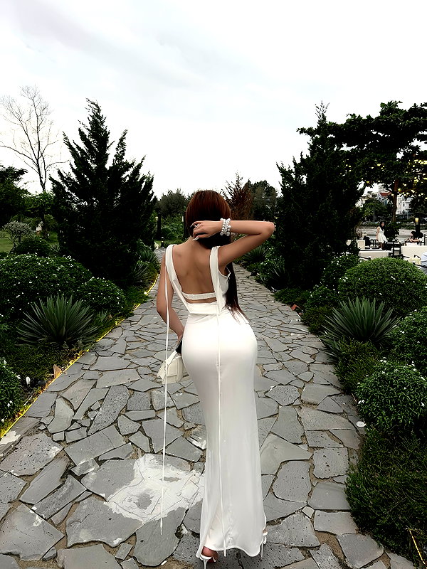 lyhythuedoxinh instagram image archive image