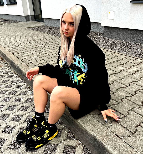 kiara.jlks instagram image archive image