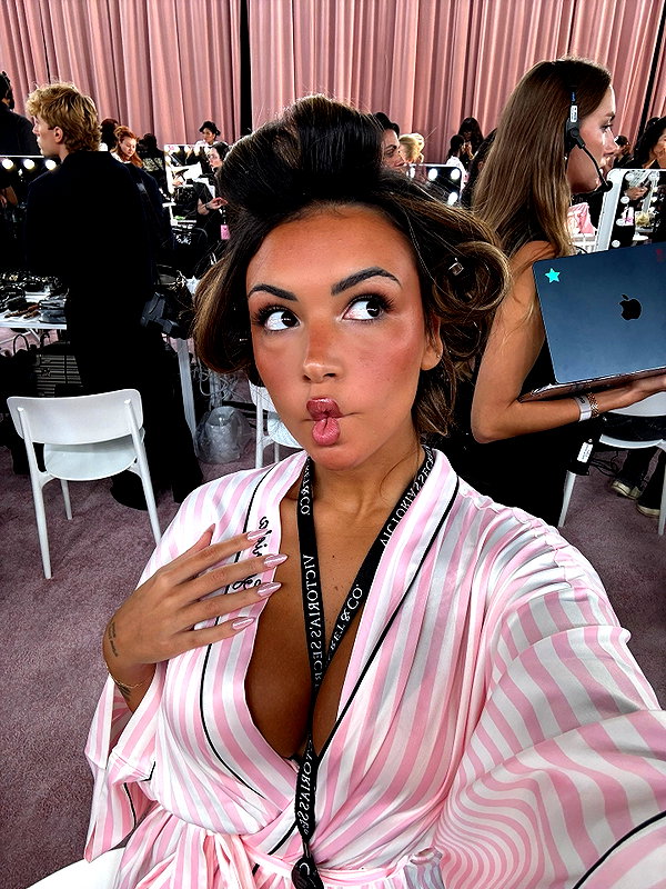 gabimfmoura instagram image archive image
