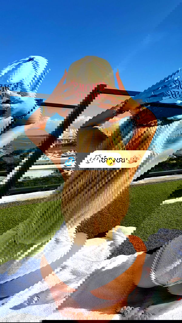 samantra_official samantra_official archive image