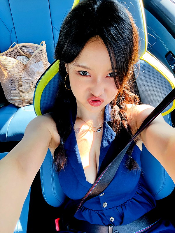 norajoy_official instagram image archive image
