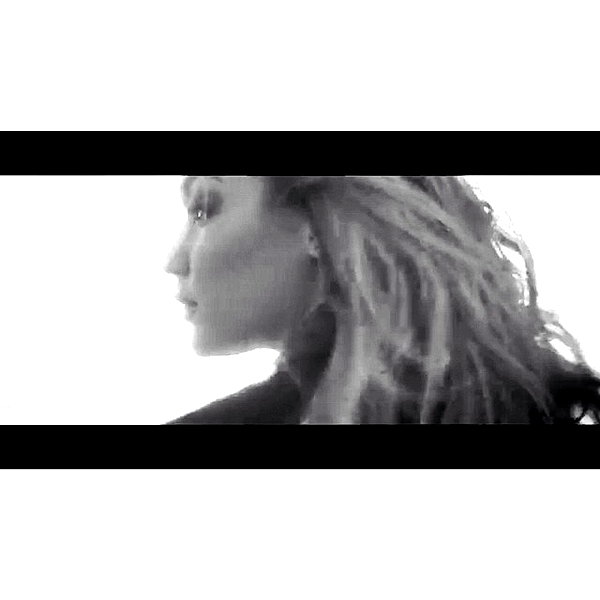 gigihadid instagram image archive image