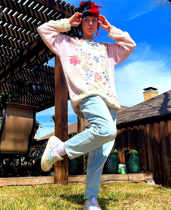 yeahimcaroline instagram image archive image