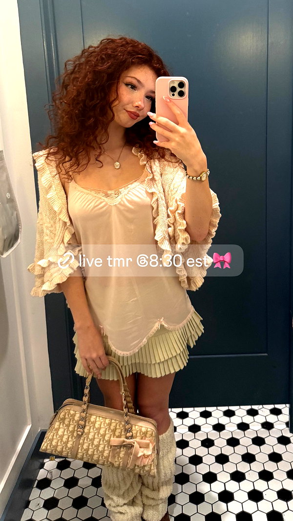 livia._.paige instagram image archive image