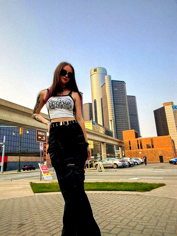 megann_eliizabeth instagram image archive image