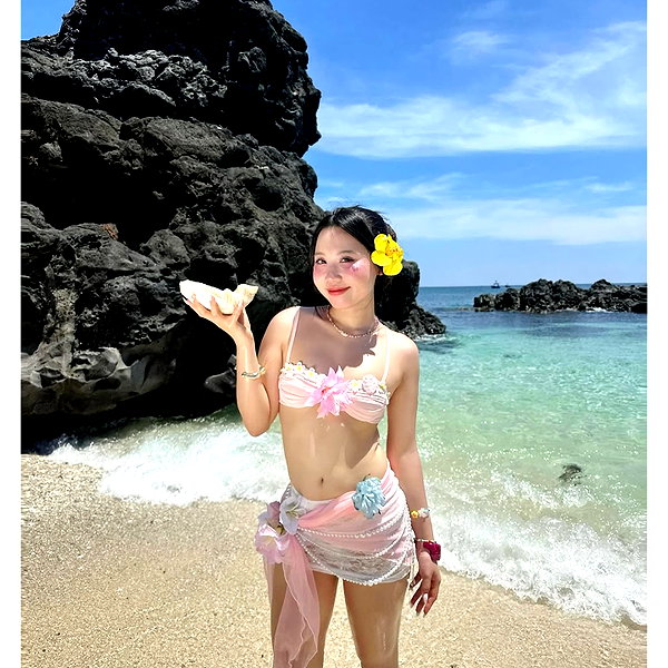 lyhythuedoxinh instagram image archive image