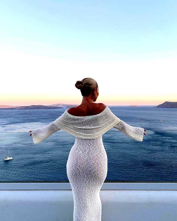 allieauton instagram image archive image