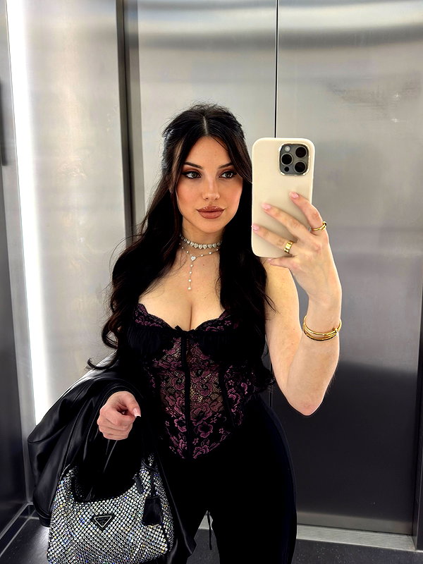 nikoleta.milenova instagram image archive image