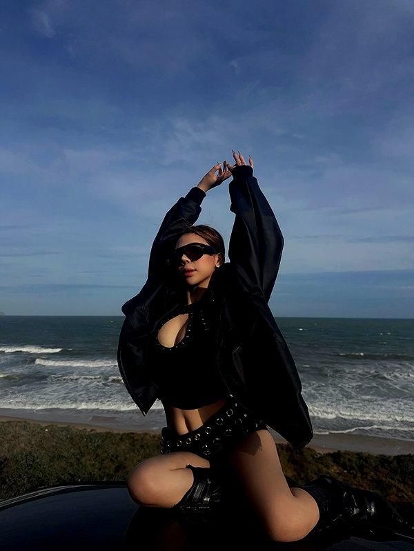 lyhythuedoxinh instagram image archive image