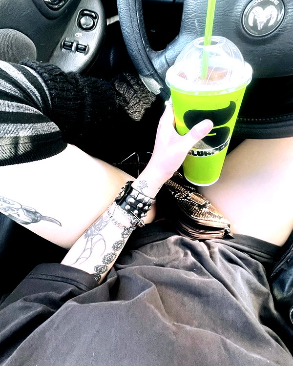 haileylayfield instagram image archive image