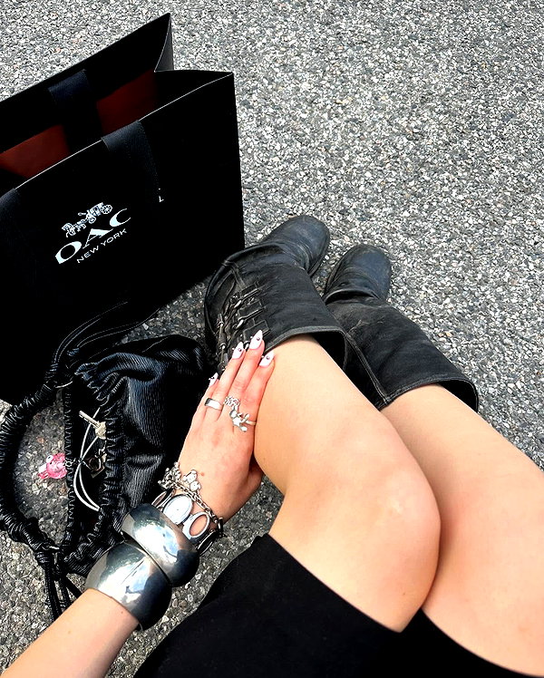 girlcalledluca instagram image archive image