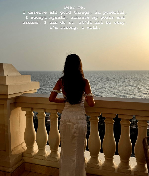 zoeliss instagram image archive image