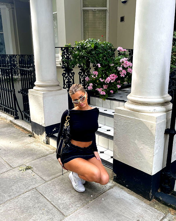 sophadophaa_ instagram image archive image