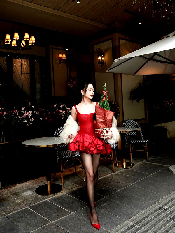 lyhythuedoxinh instagram image archive image
