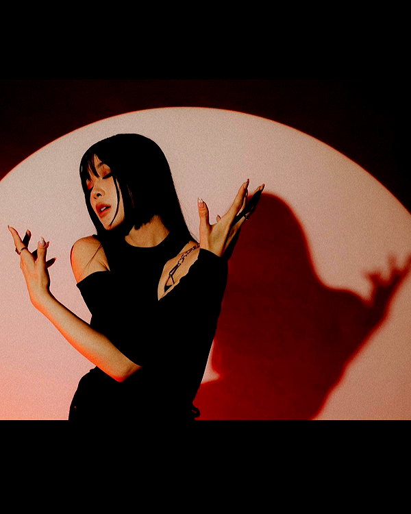 emily.ghoul instagram image archive image