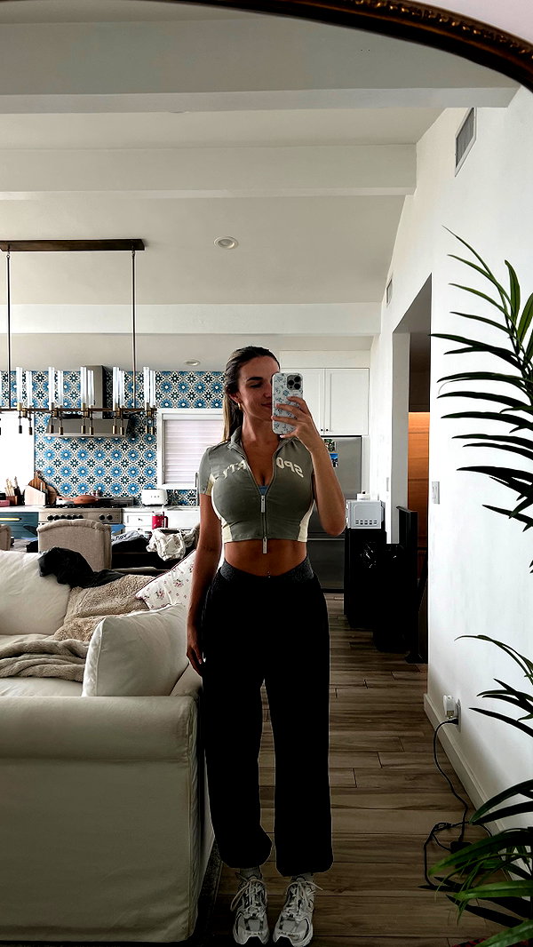 kaylasimmmons instagram image archive image