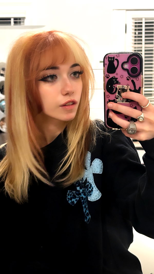 Archived image from @iluvmeww on Instagram