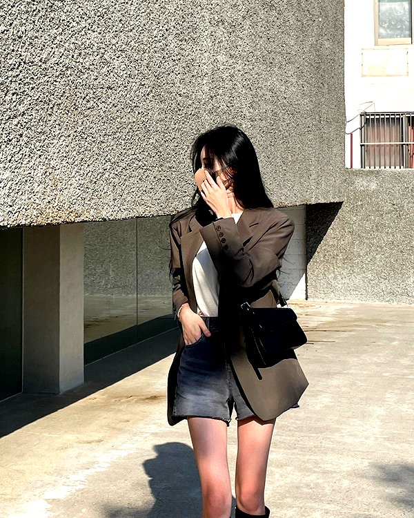daxbin instagram image archive image
