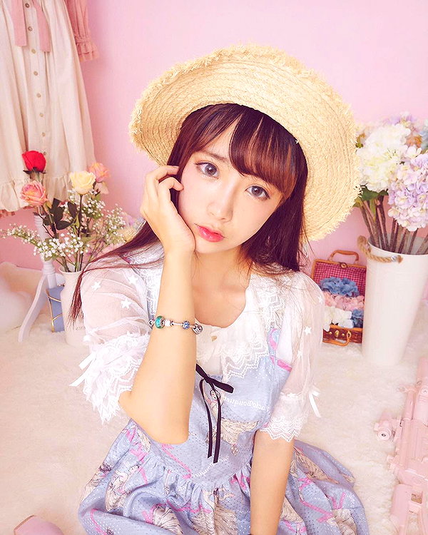 erokochiba instagram image archive image