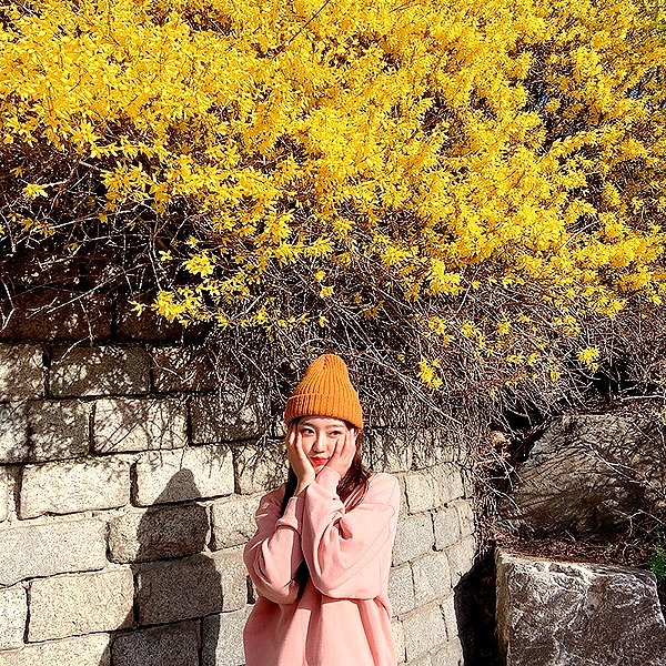 hyeweon__ instagram image archive image