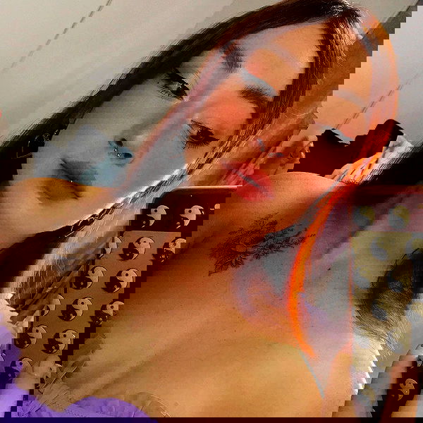 eveliniya eveliniya archive image