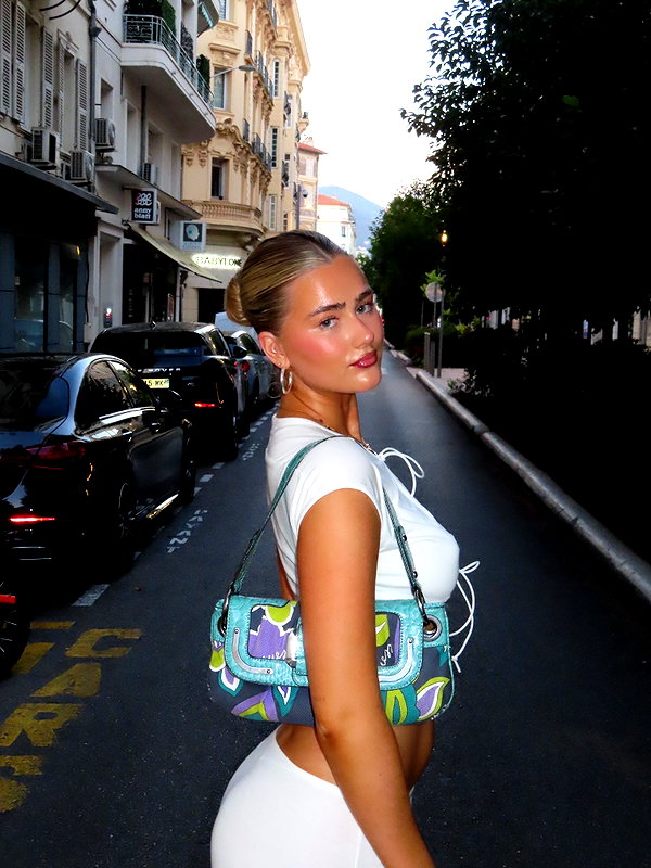sophadophaa_ instagram image archive image