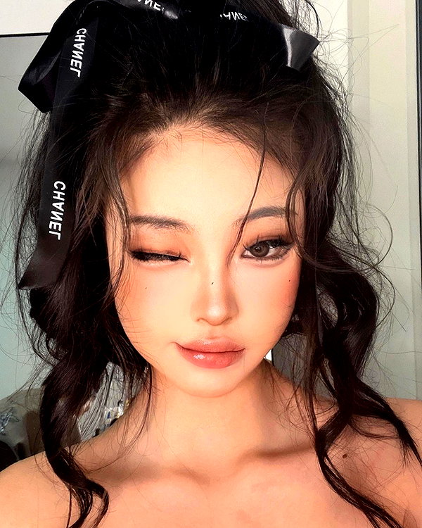 ll.lu1s instagram image archive image