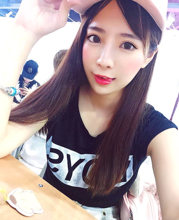 erokochiba instagram image archive image
