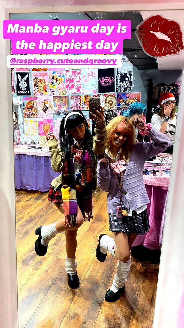 Archived image from @cyberangelz.shop on Instagram