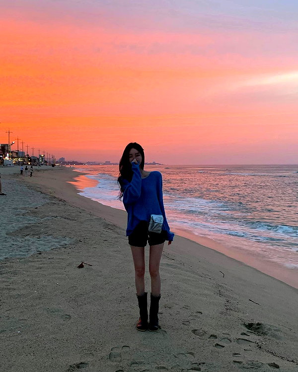 daxbin instagram image archive image