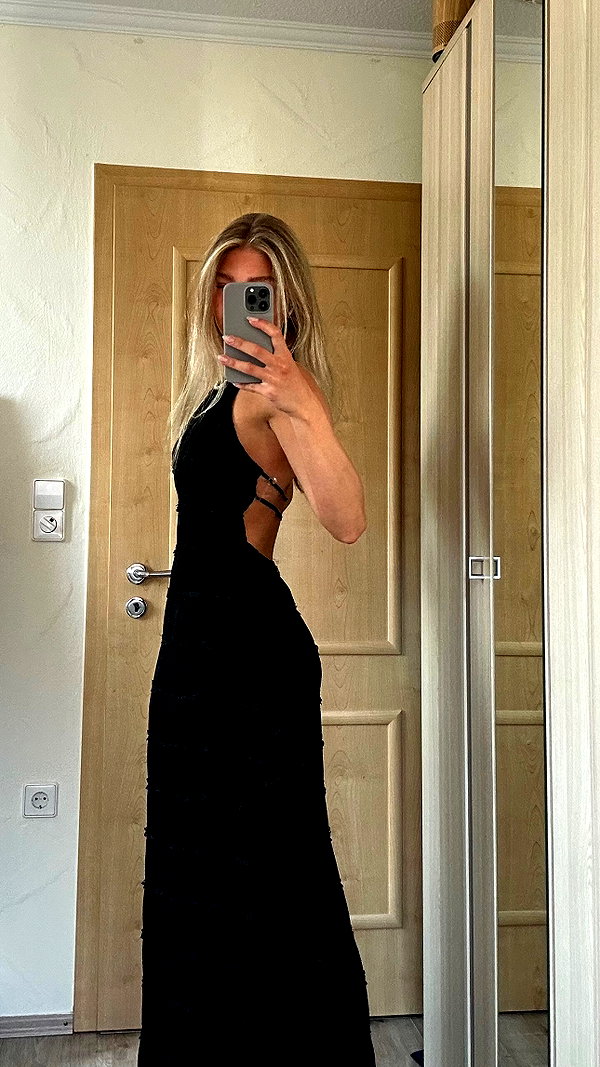 danamrts instagram image archive image