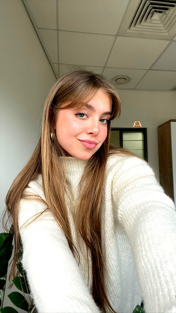 mishel_d_ instagram image archive image
